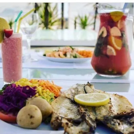 Shanti House - Nature, Golf, Beach & Lisboa * Almada